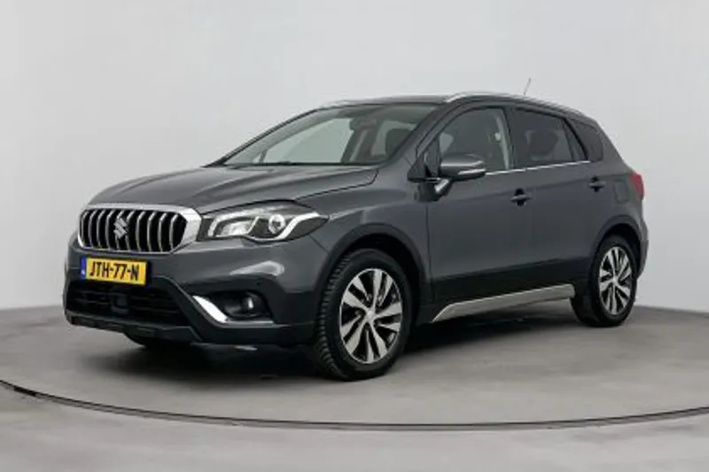 Suzuki S-Cross (2021)