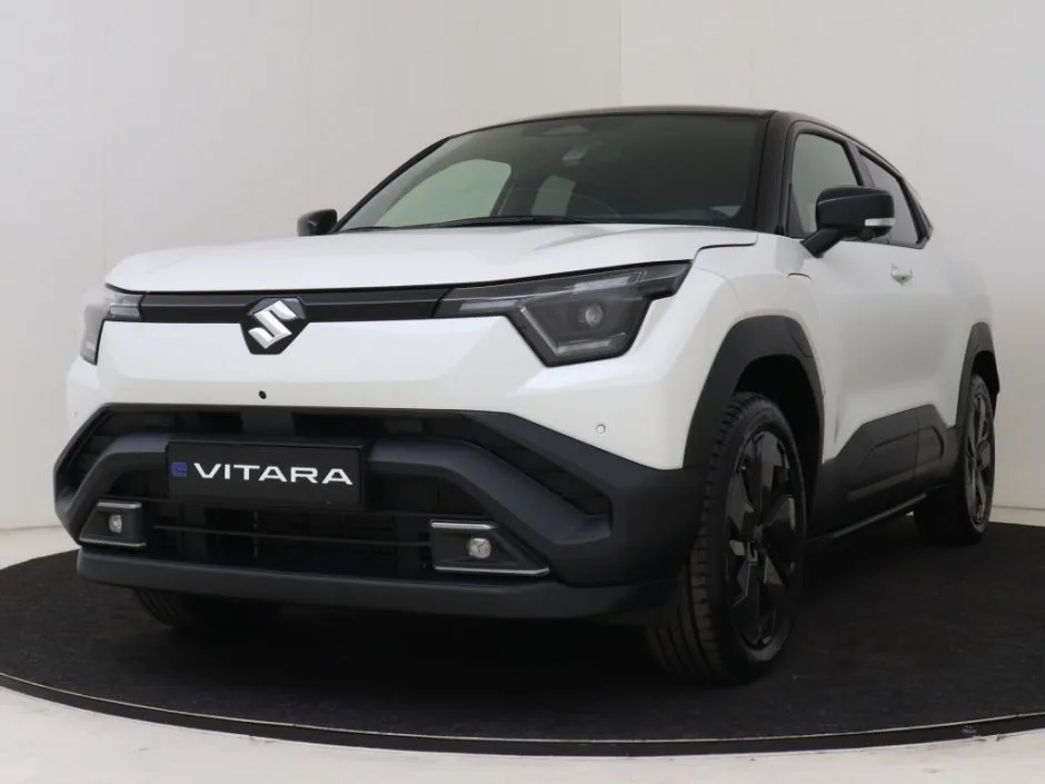 Suzuki E_Vitara (2026) — foto 1
