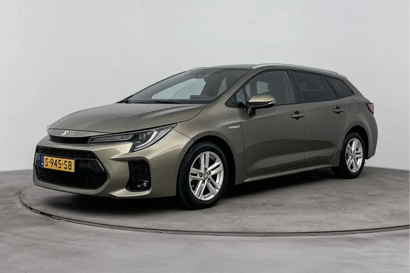 Suzuki Swace (2021)