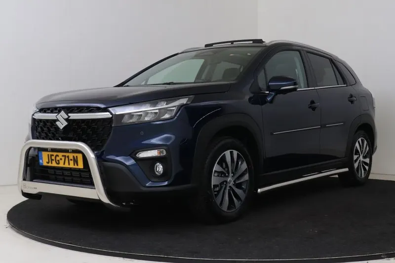 Suzuki S-Cross (2025)