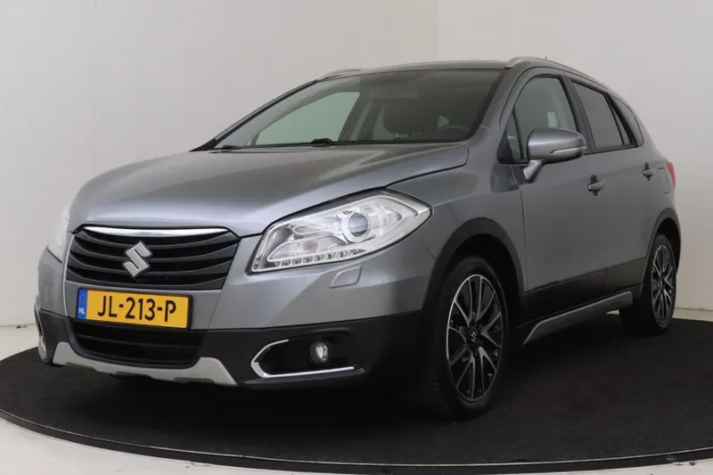 Suzuki S-Cross (2016)