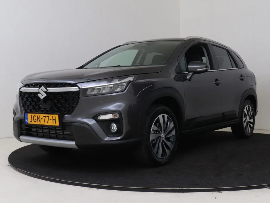 Suzuki S-Cross (2025) — foto 1