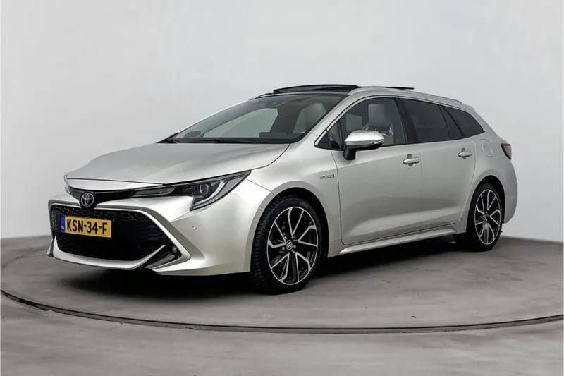 Toyota Corolla_Touring_Sports (2019)