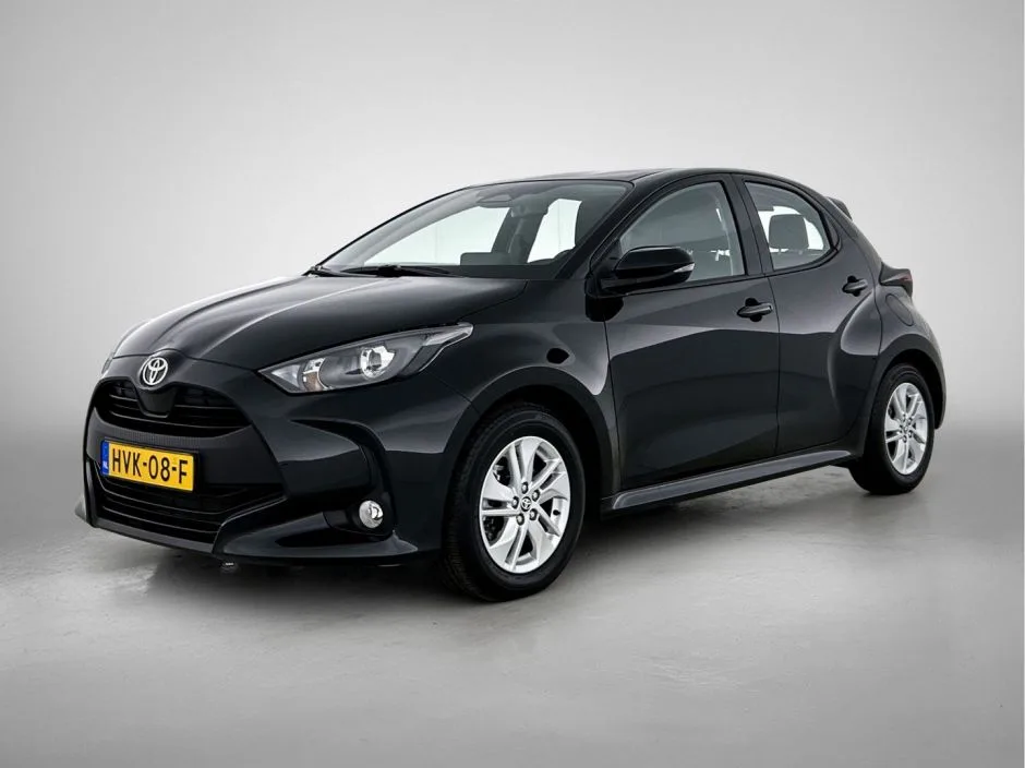 Toyota Yaris (2025) — foto 1