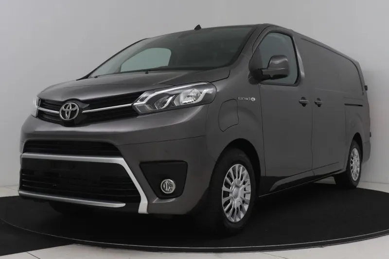 Toyota Proace (2024)