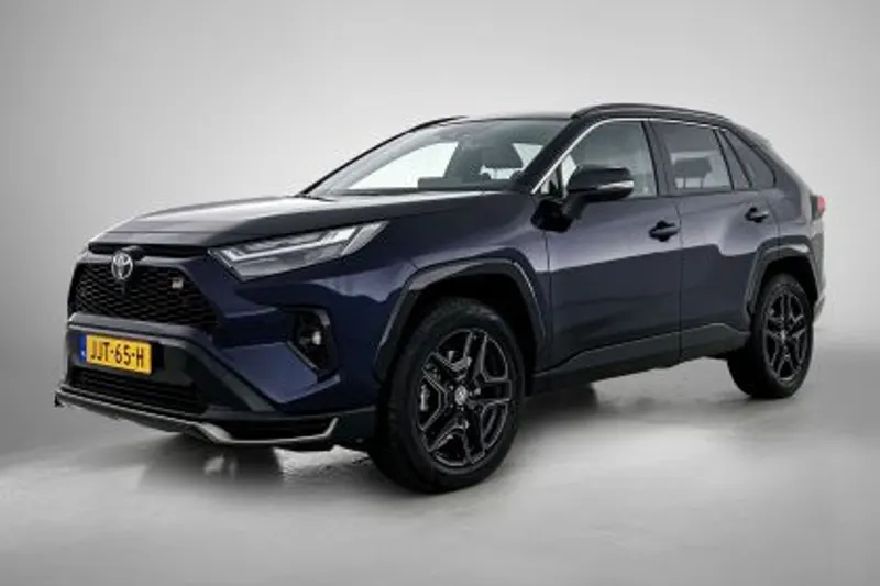 Toyota RAV4 (2025)