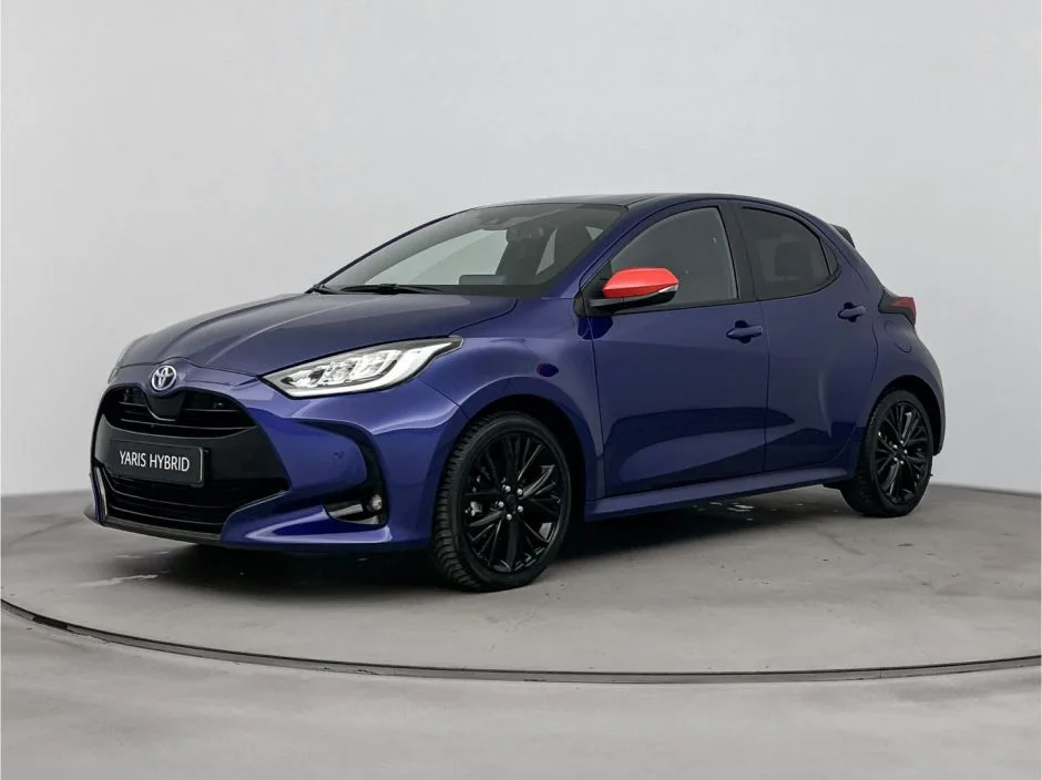 Toyota Yaris (2022) — foto 1