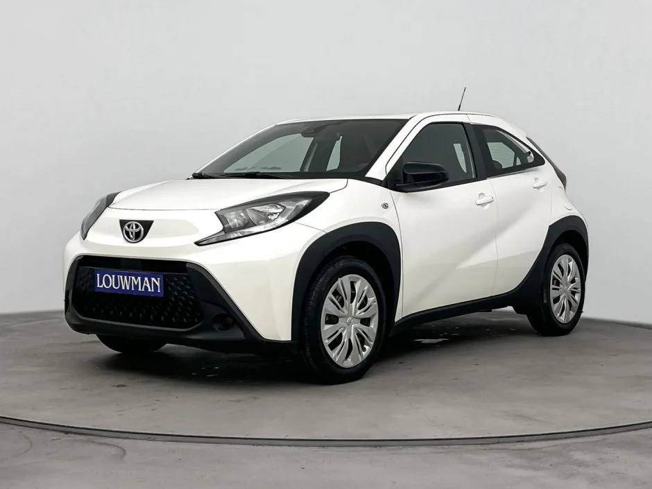 Toyota Aygo (2024) — foto 1