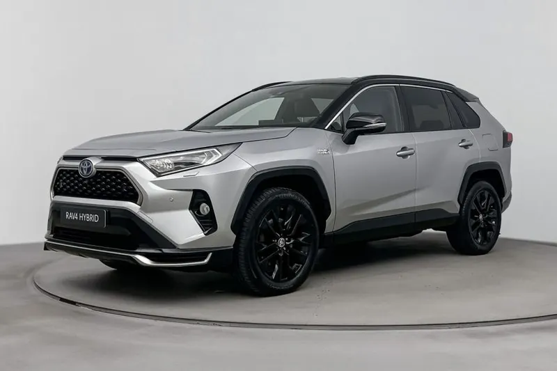 Toyota RAV4 (2021)