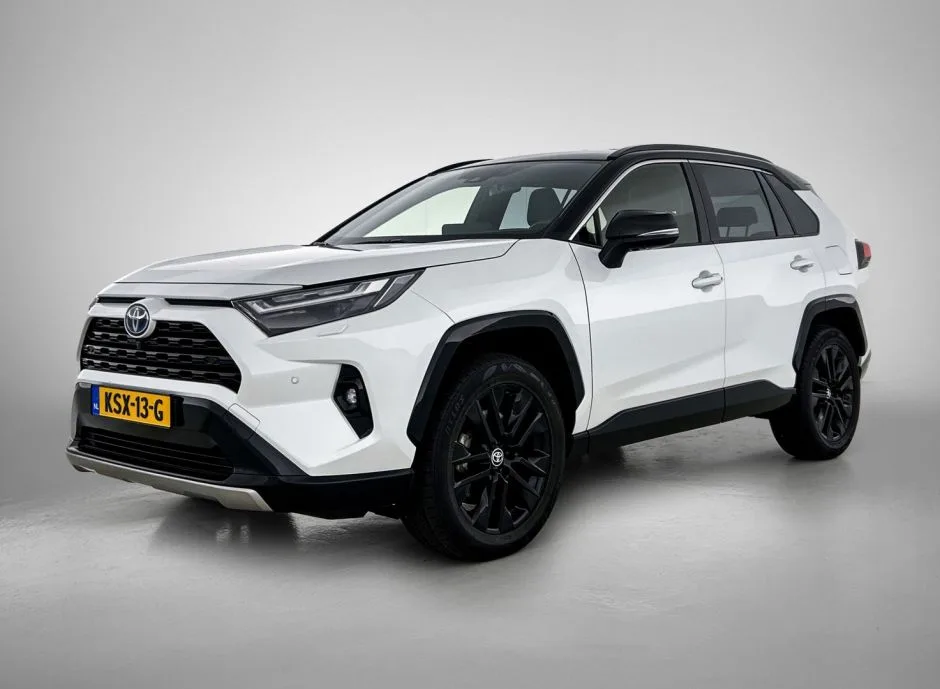 Toyota RAV4 (2024) — foto 1