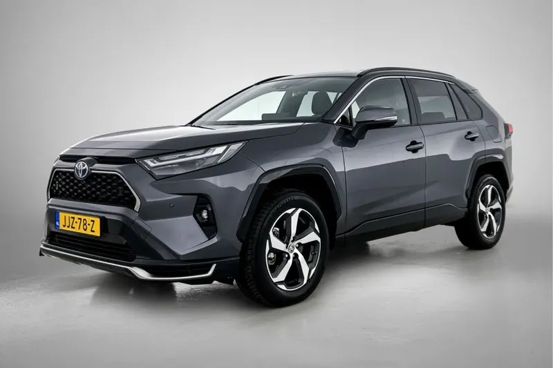 Toyota RAV4 (2025)