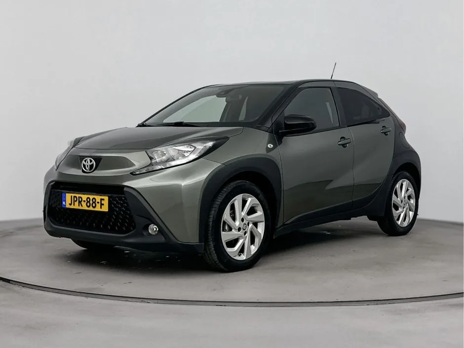 Toyota Aygo (2023) — foto 1