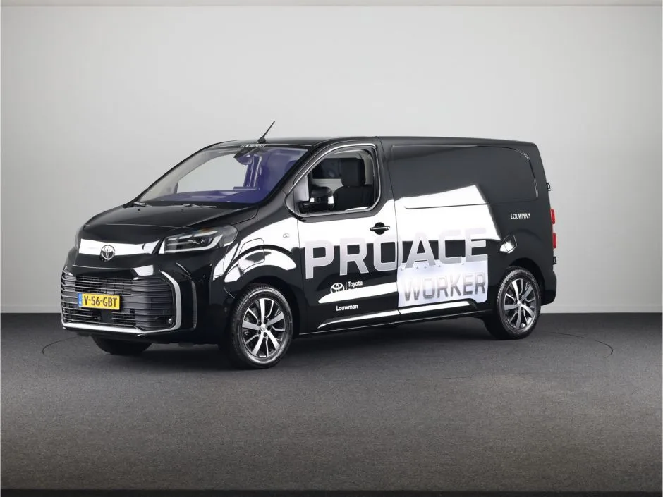 Toyota Proace (2024) — foto 1