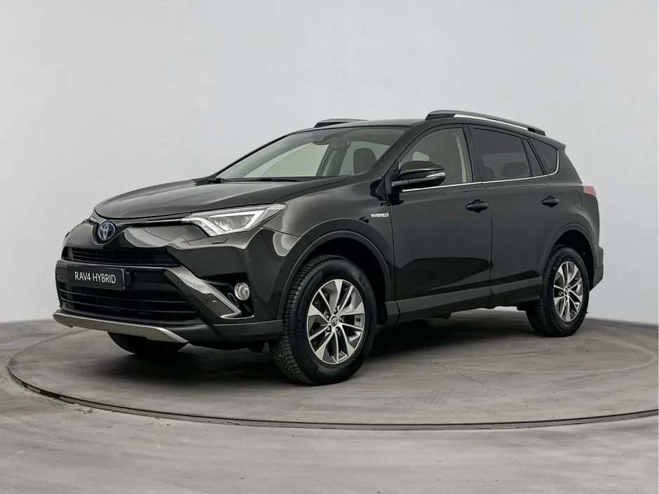 Toyota RAV4 (2019) — foto 1
