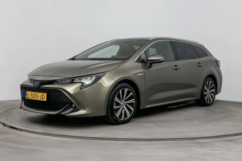 Toyota Corolla_Touring_Sports (2021)