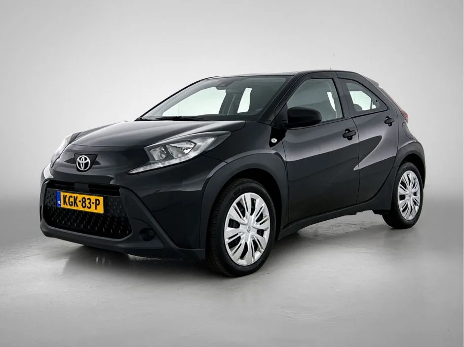 Toyota Aygo (2023) — foto 1