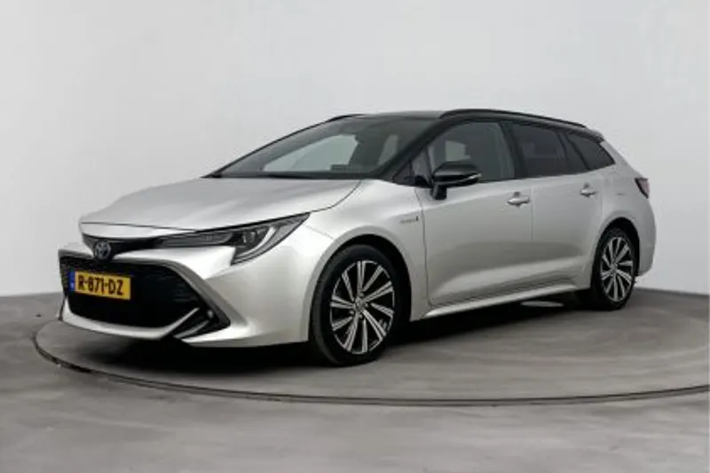 Toyota Corolla_Touring_Sports (2021)