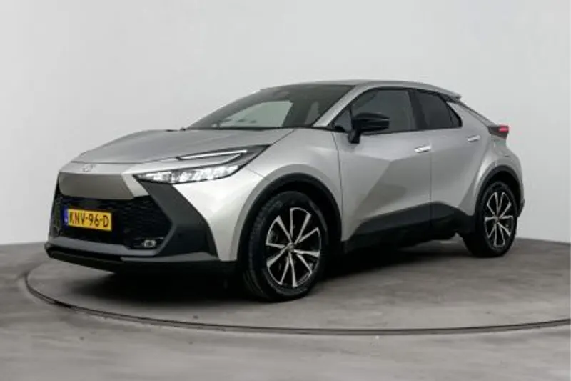Toyota C-HR (2025)