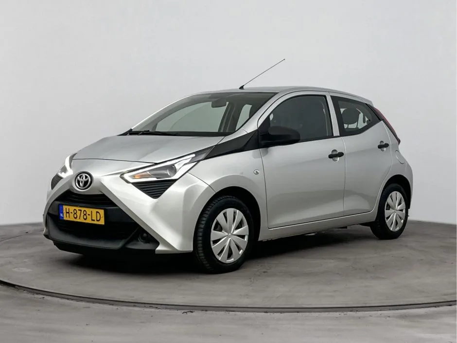 Toyota Aygo (2020) — foto 1