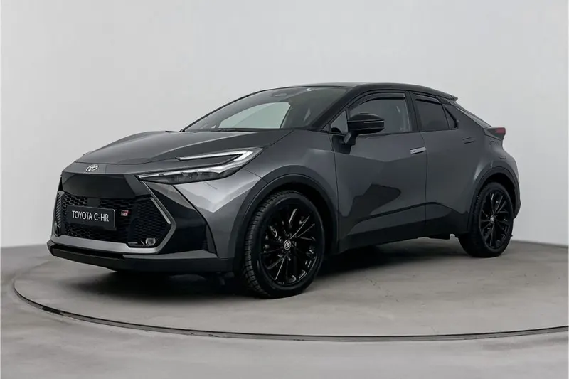 Toyota C-HR (2024)