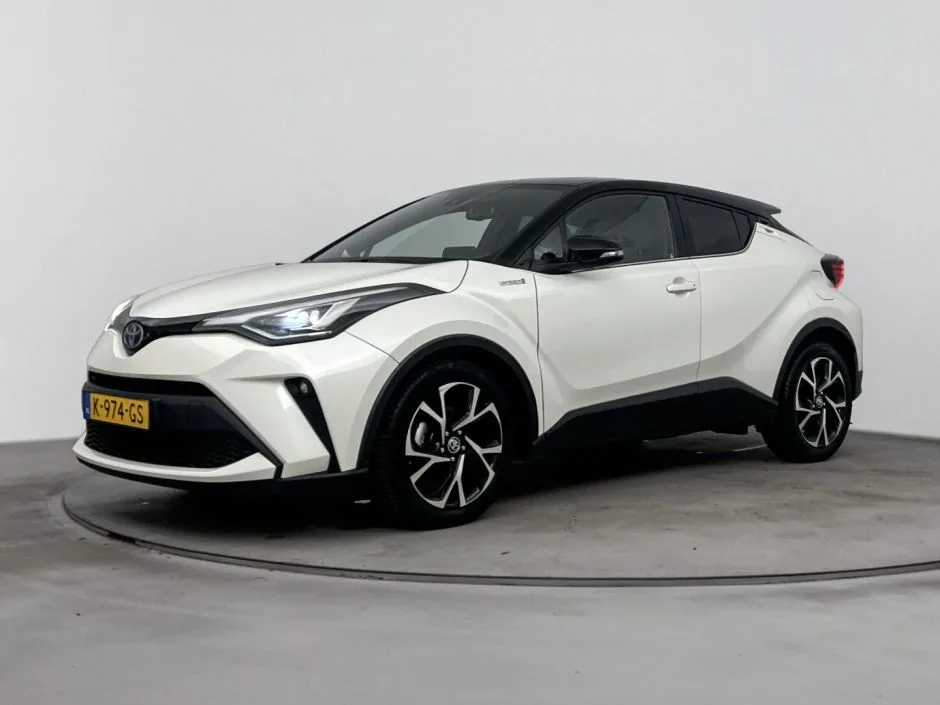 Toyota C-HR (2021) — foto 1