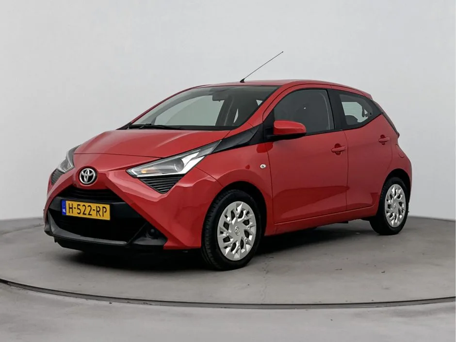 Toyota Aygo (2020) — foto 1