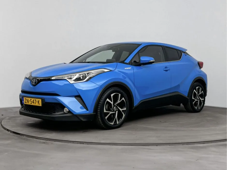 Toyota C-HR (2019) — foto 1