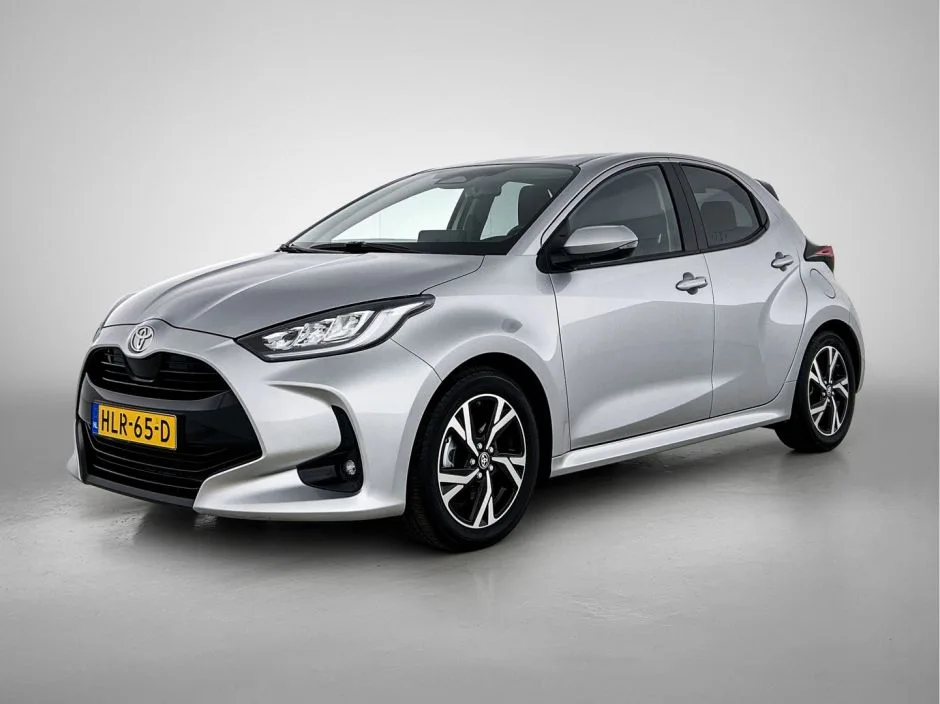 Toyota Yaris (2025) — foto 1