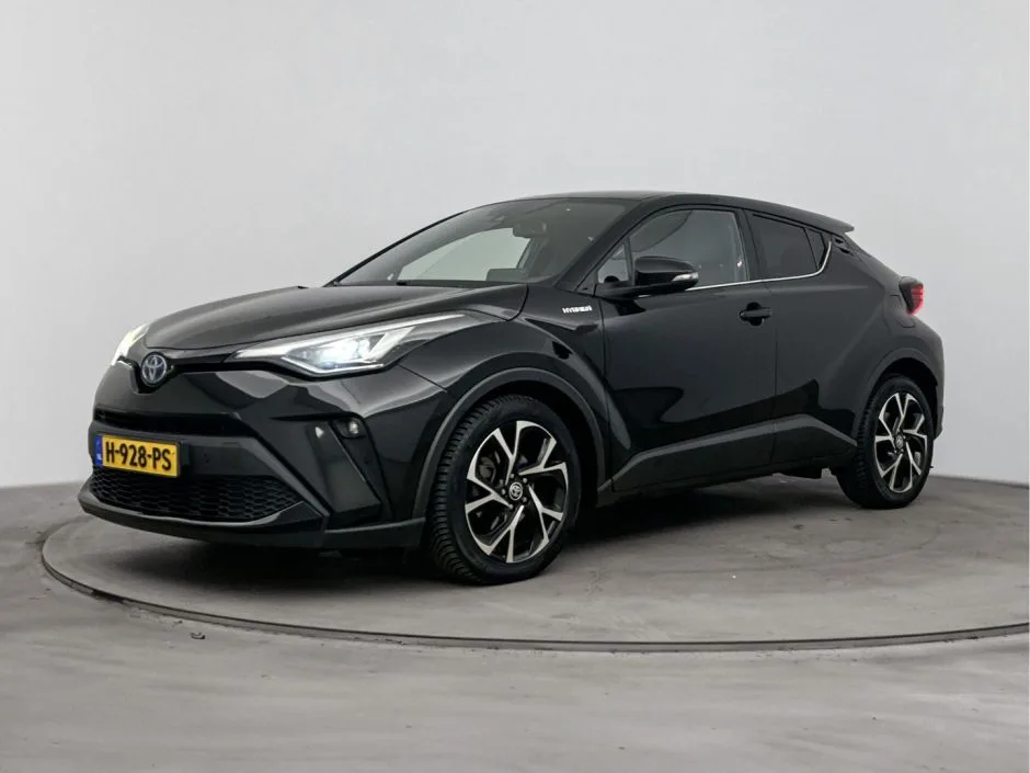 Toyota C-HR (2020) — foto 1