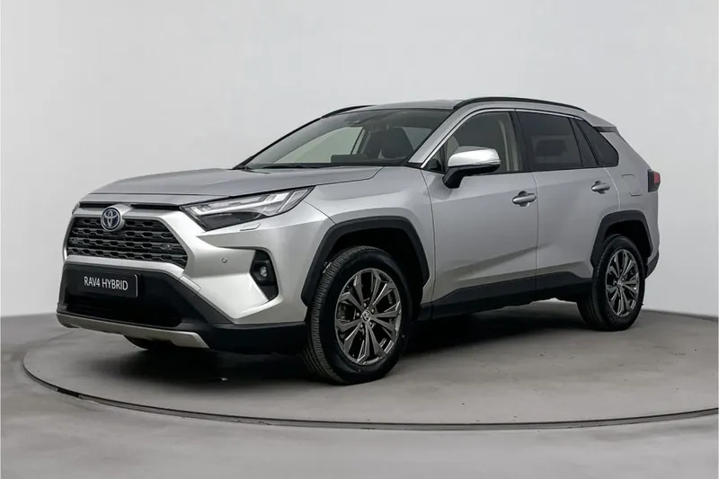 Toyota RAV4 (2024)