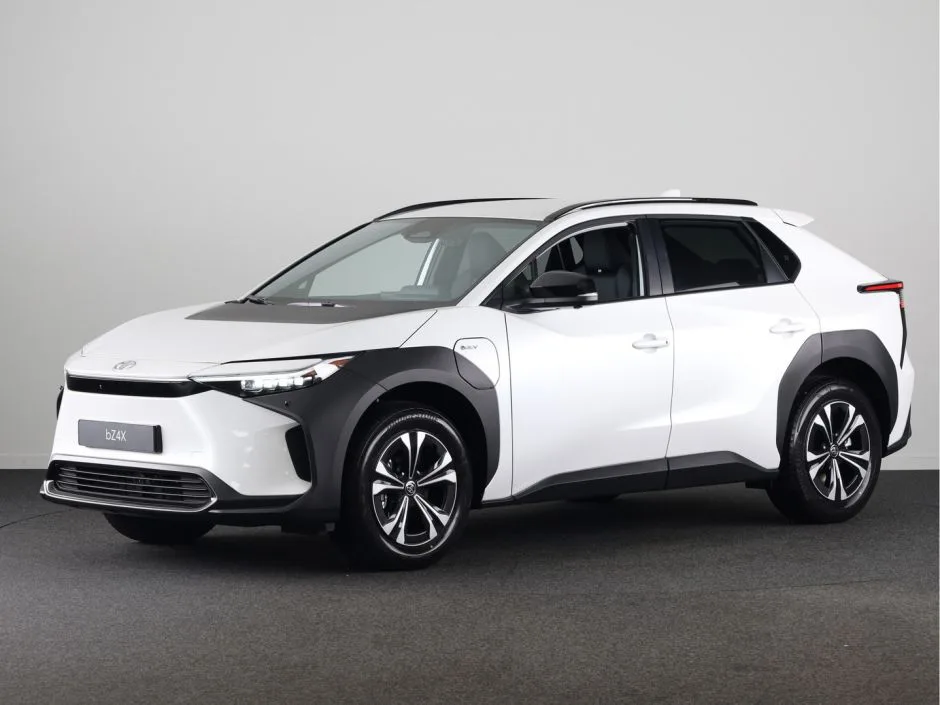 Toyota bZ4X (2025) — foto 1