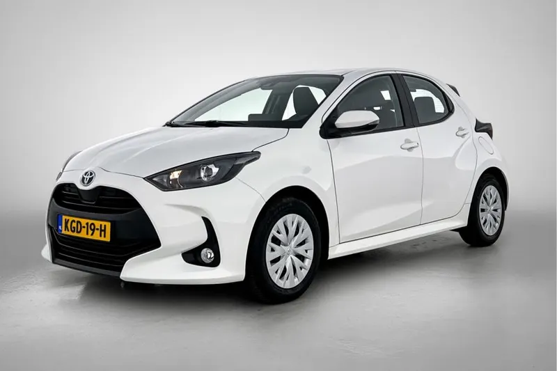 Toyota Yaris (2024)