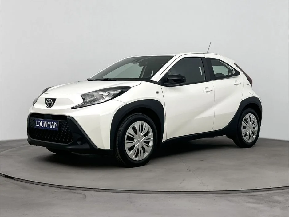 Toyota Aygo (2024) — foto 1