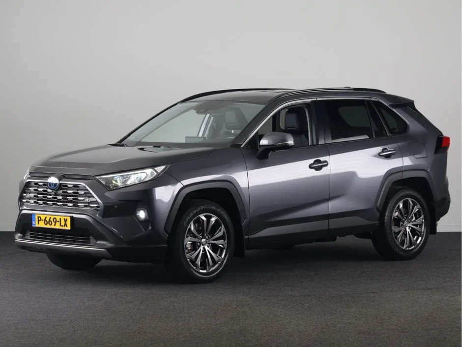 Toyota RAV4 (2022) — foto 1