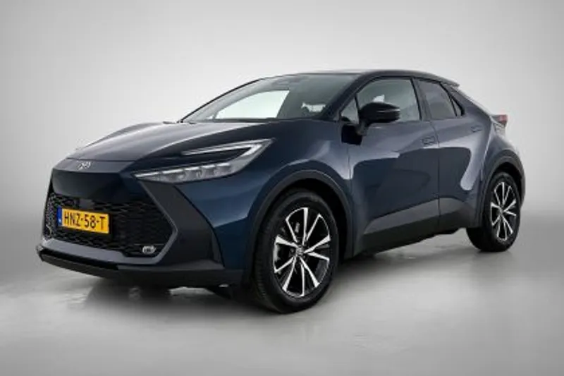 Toyota C-HR (2025)