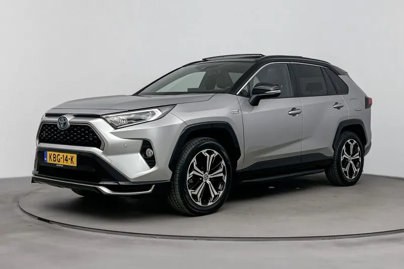 Toyota RAV4 (2021)