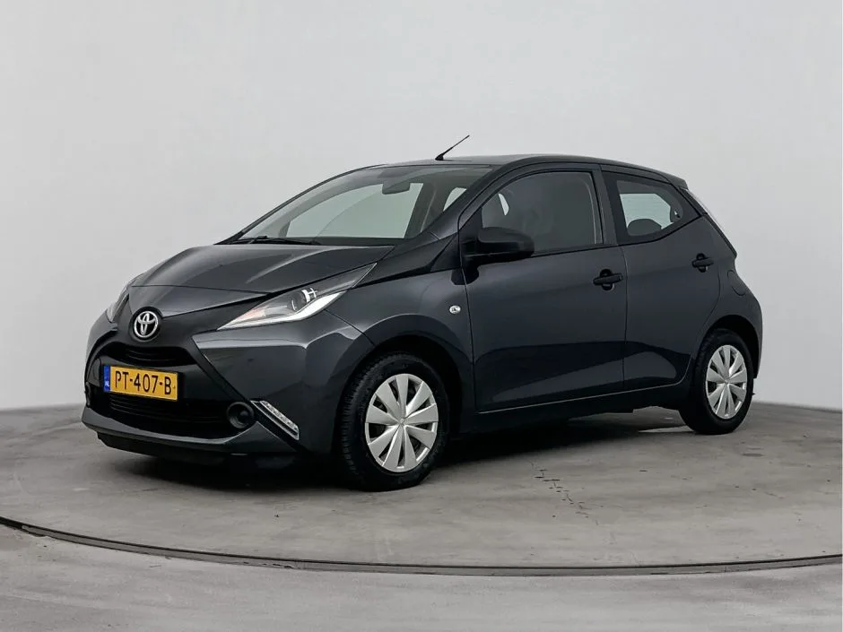 Toyota Aygo (2017) — foto 1