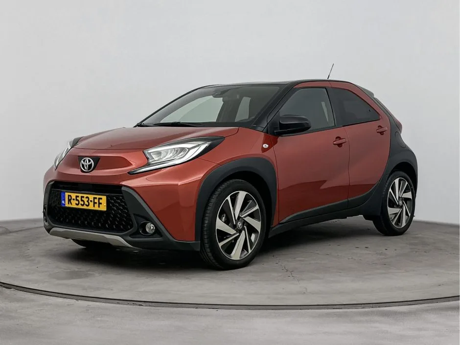 Toyota Aygo (2022) — foto 1