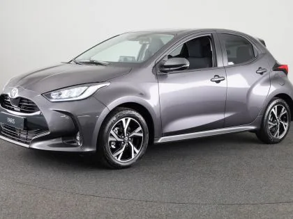Toyota Yaris (2026) — foto 1