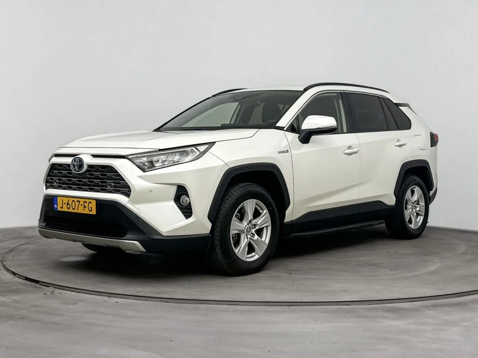 Toyota RAV4 (2020) — foto 1