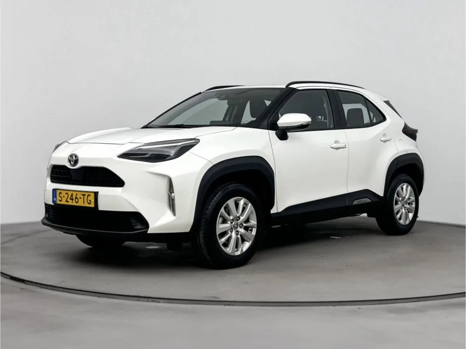 Toyota Yaris_Cross (2023) — foto 1