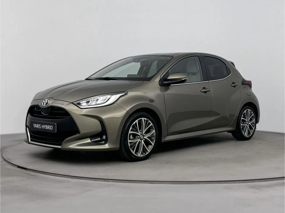 Toyota Yaris (2024) — foto 1
