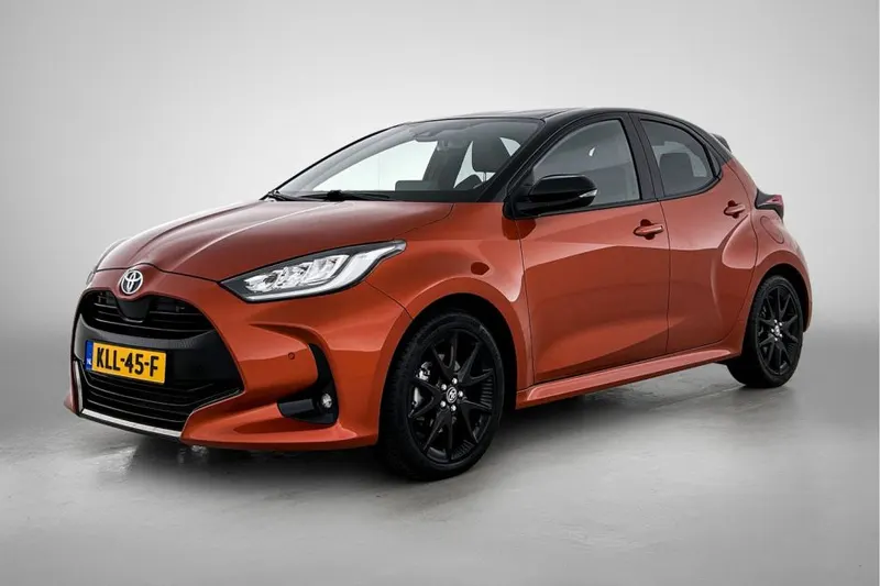 Toyota Yaris (2023)