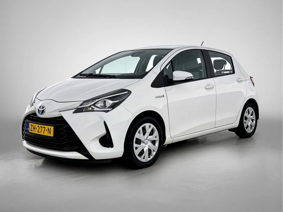 Toyota Yaris (2019) — foto 1