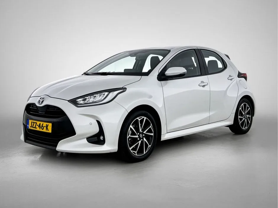 Toyota Yaris (2021) — foto 1