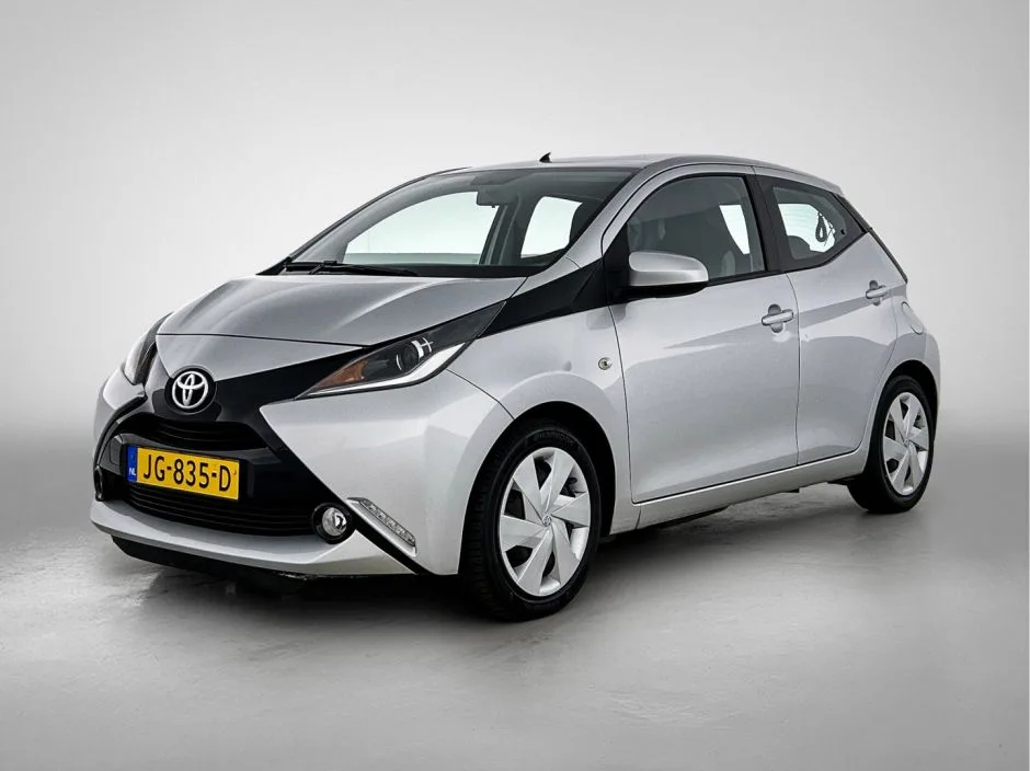 Toyota Aygo (2016) — foto 1