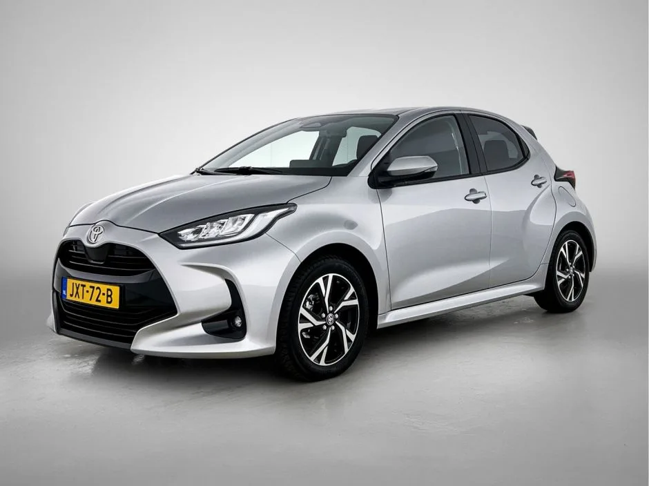 Toyota Yaris (2025) — foto 1