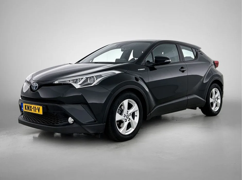 Toyota C-HR (2018) — foto 1
