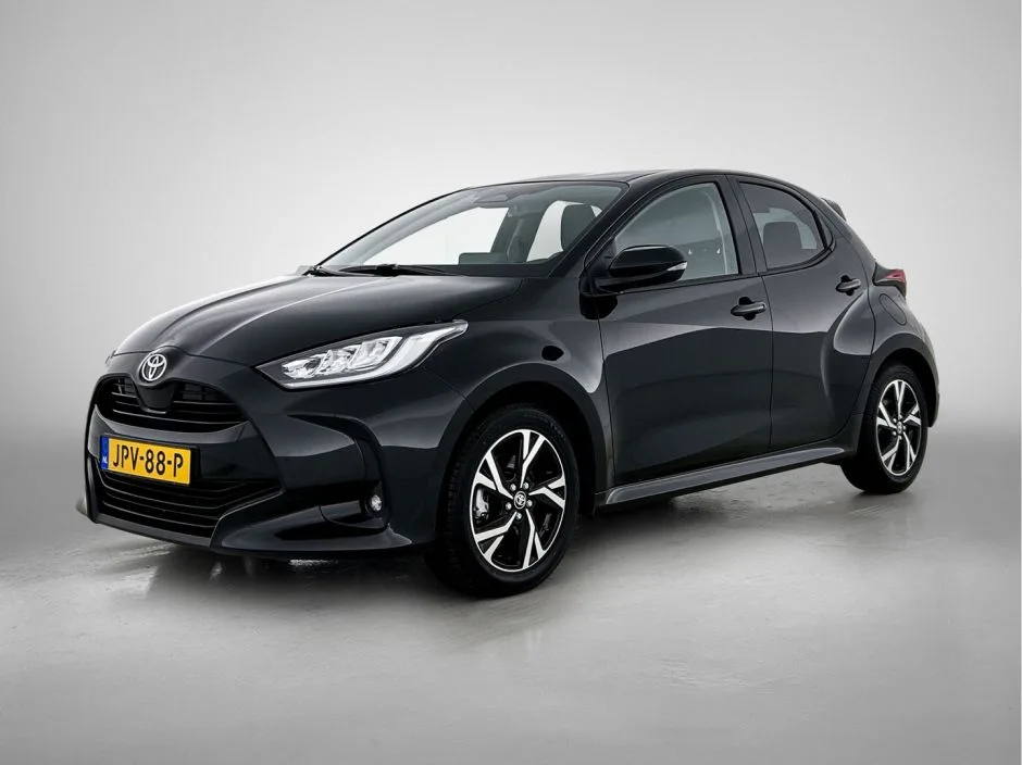 Toyota Yaris (2025) — foto 1