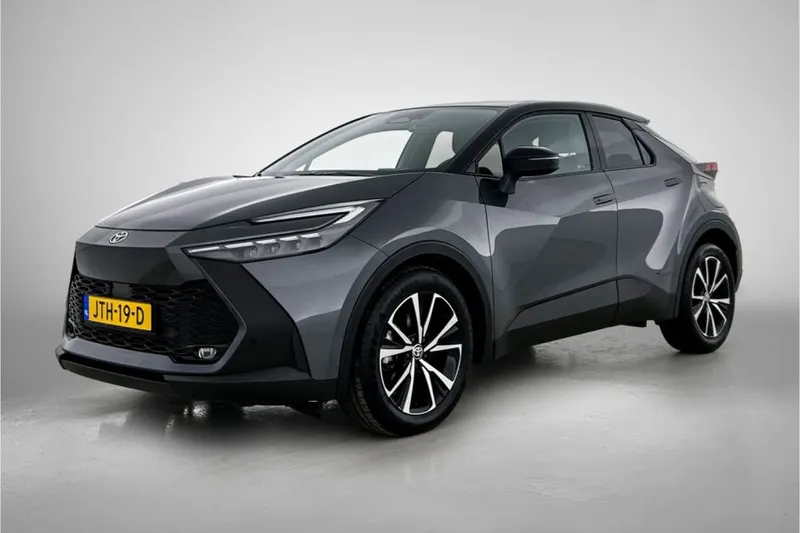 Toyota C-HR (2025)
